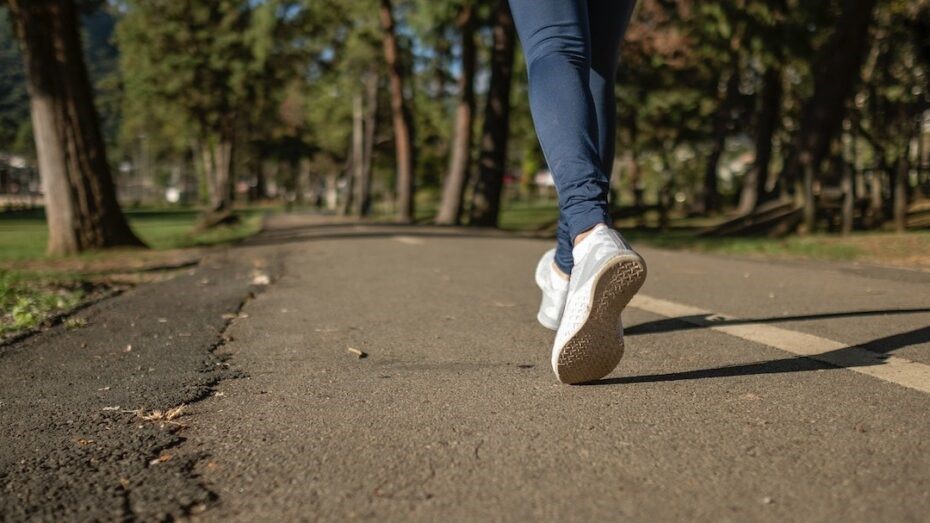 Chůze je nejjednodušší cesta k lepšímu zdraví a kondici.
